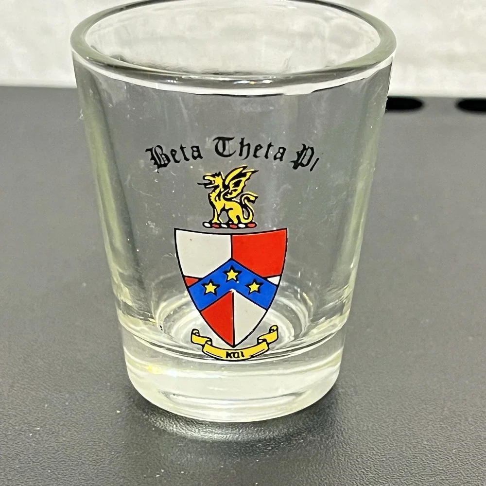 Beta Theta Pi Fraternity Short Shot Glass w/Crest